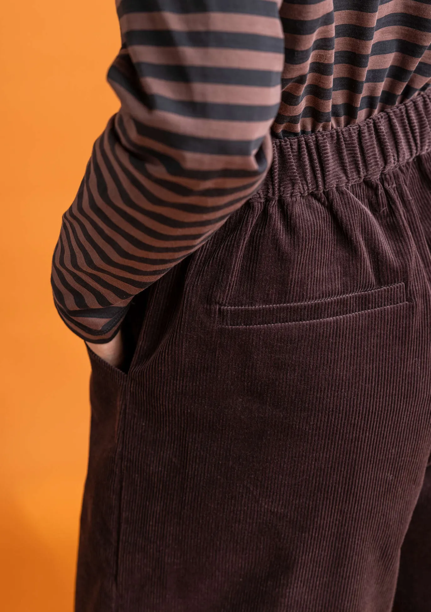 Cordhose aus Bio-Baumwolle/Elasthan