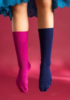 Einfarbige Kniestrümpfe aus Bio-Baumwolle