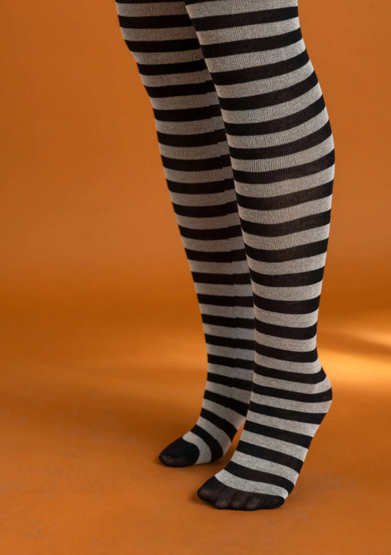 Gestreifte Strumpfhose aus Bio-Baumwolle