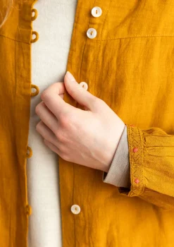 Künstlerbluse „Asta“ aus Leinengewebe