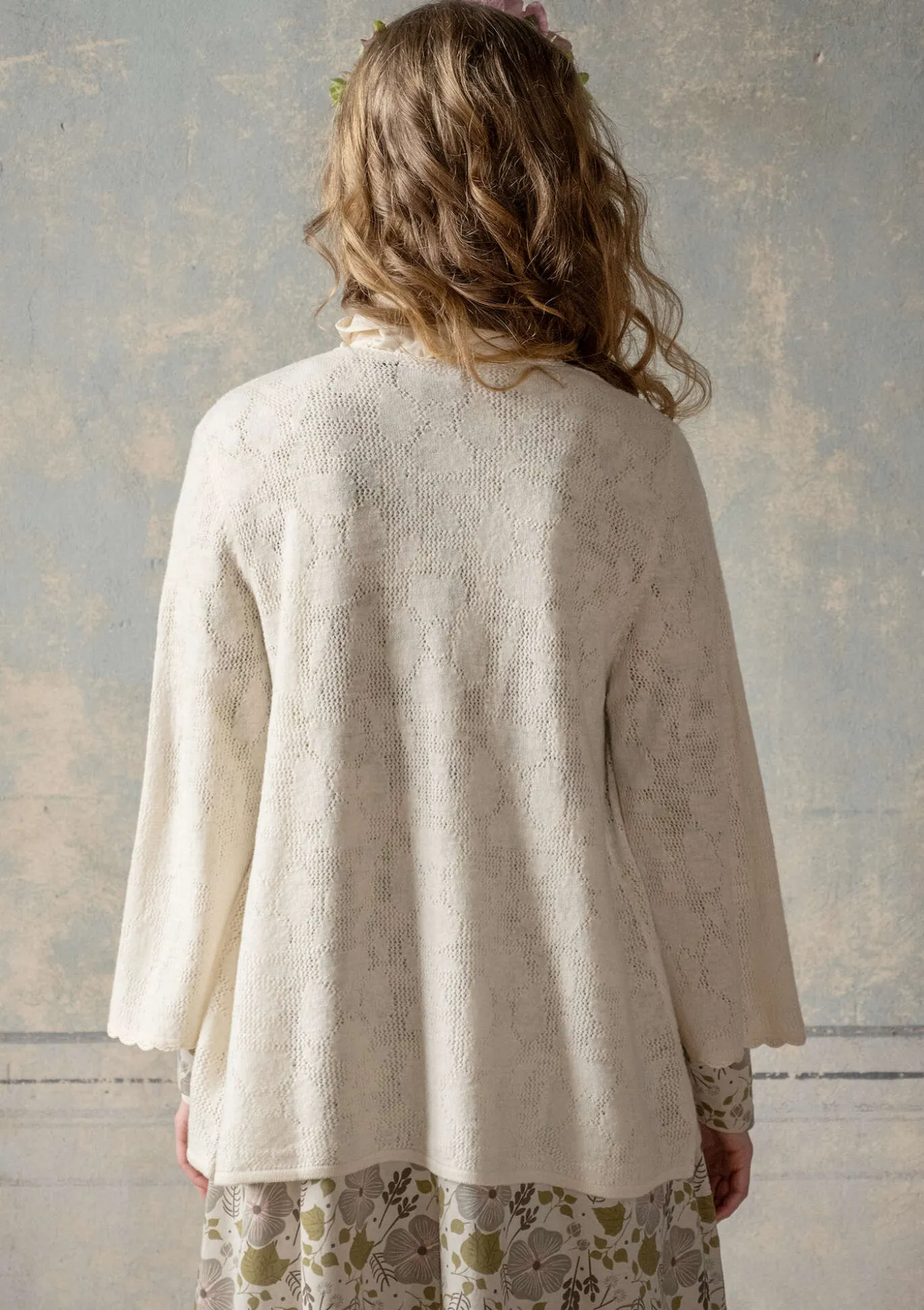 Pointelle-Strickjacke „Blomstra“ aus Bio-Wolle