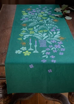 Tischläufer „Gnistra“ aus Bio-Baumwolle