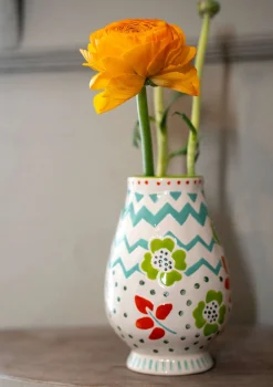 Vase „Wild rose“ aus Keramik