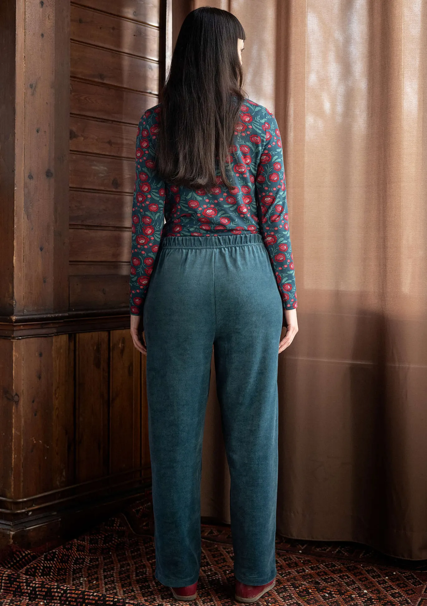 Velourshose „Nora“ aus Bio-Baumwolle/Recycling-Polyester